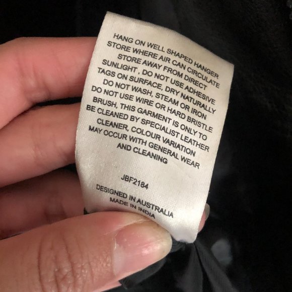 Jack London Leather Jacket with Hood - Picture 6 of 9